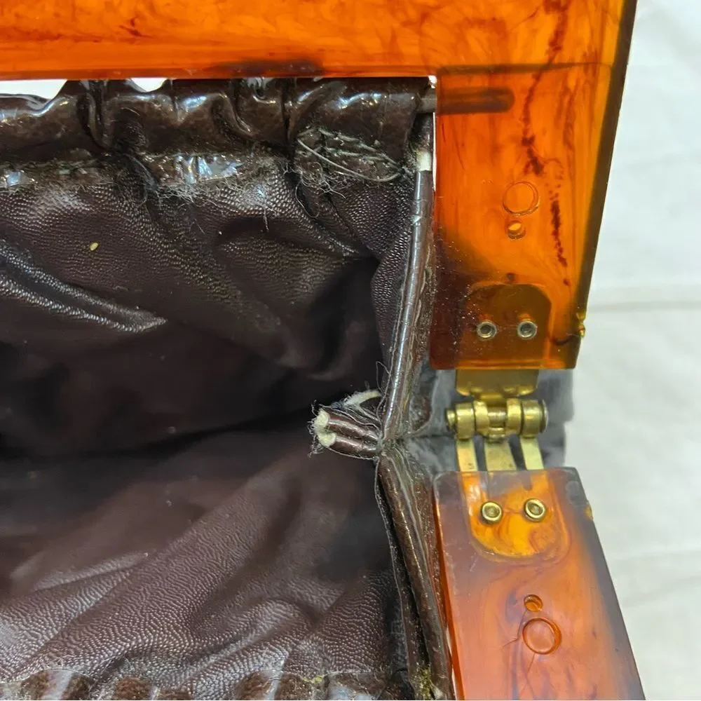 Vintage Brown Vinyl Faux Leather Clutch with Tortoiseshell Plastic‎ Handle 60s